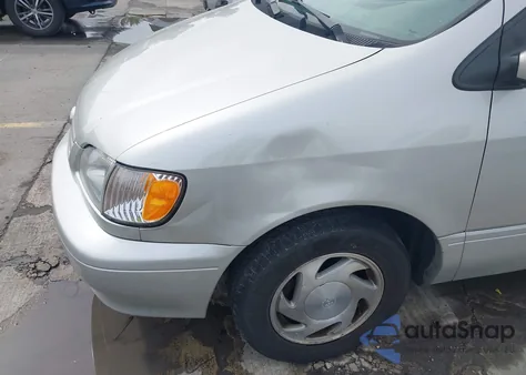 2003 Toyota Sienna Le z USA, uszkodzony, nr VIN 4T3ZF13C13U546713